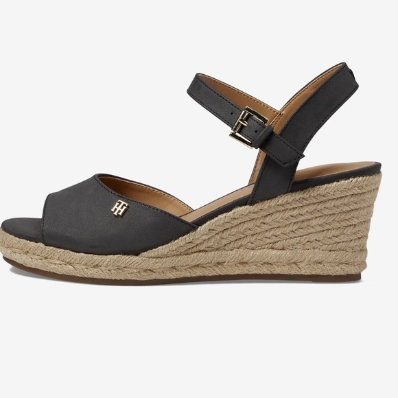 🆕 Tommy Hilfiger Women's Gallie Sandal - Picture 15 of 16